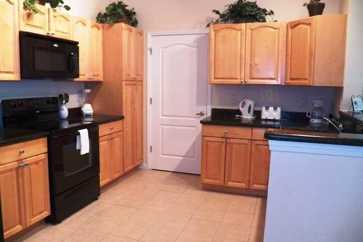 Cane Island Resort by Amazing Vacation Homes FL. Inc photo 4