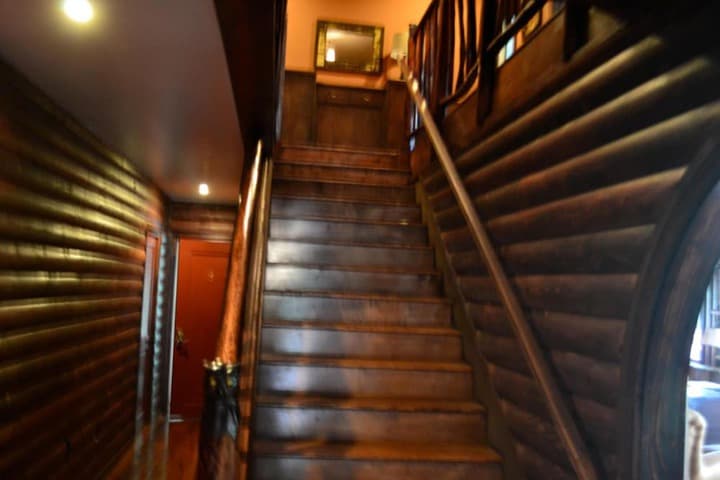Guerneville Lodge photo 5