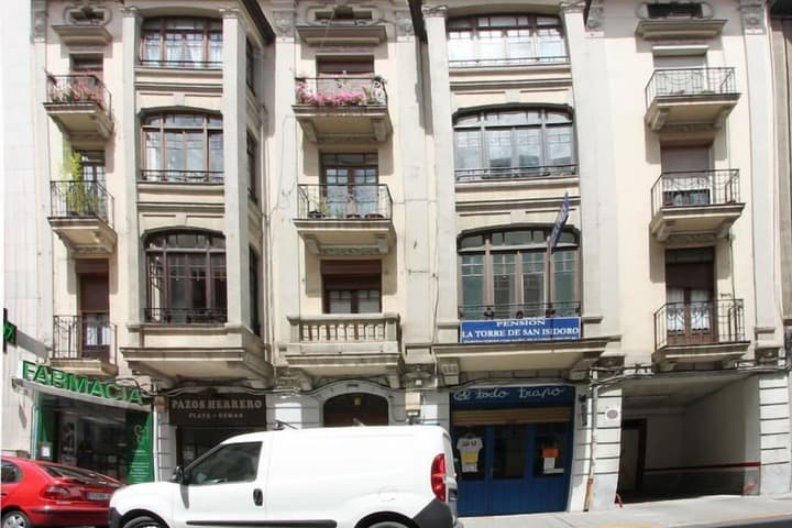 Alda Centro León photo 2