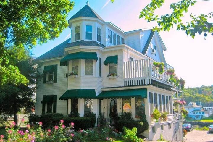 Harbour Towne Inn on the Waterfront photo 3
