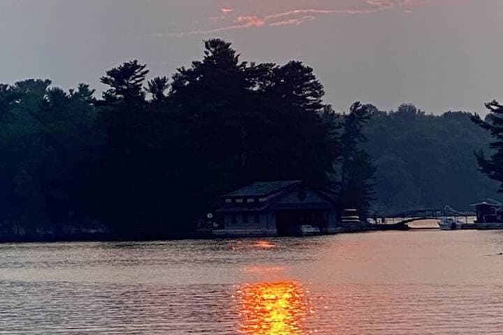 1000 Islands B&B – The Bulloch House photo 3