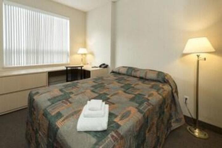 Residence & Conference Centre - Oshawa photo 4