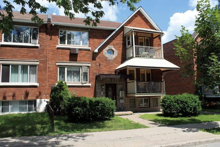 Mercier-Hochelaga-Maisonneuve destination view