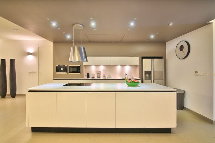 Anchor House photo 1