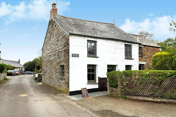 The White Cottage B&B photo 1