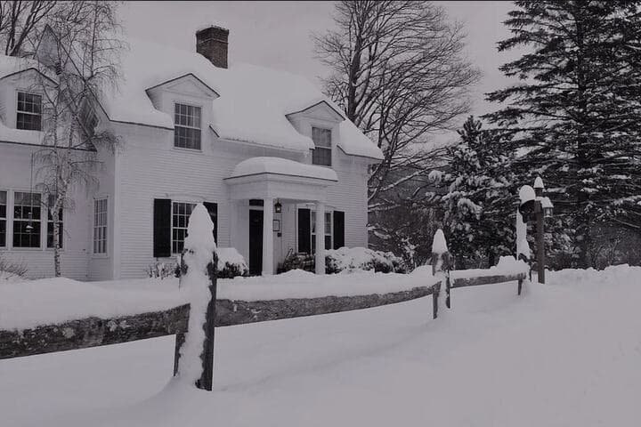 1824 House photo 3