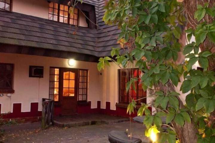 Woodpecker Inn photo 3