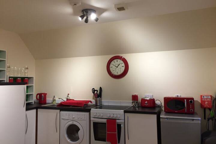 3 Varis Apartments photo 4