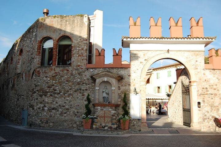 Corte San Luca Apartments photo 5