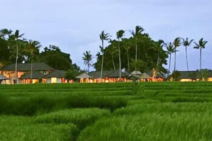 Travel scenery