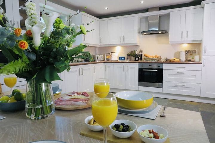 Coach House photo 1