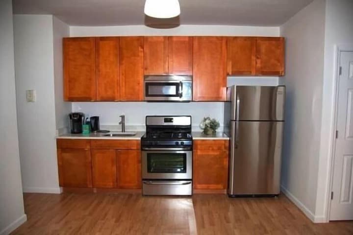 Vroom Street apartment photo 3