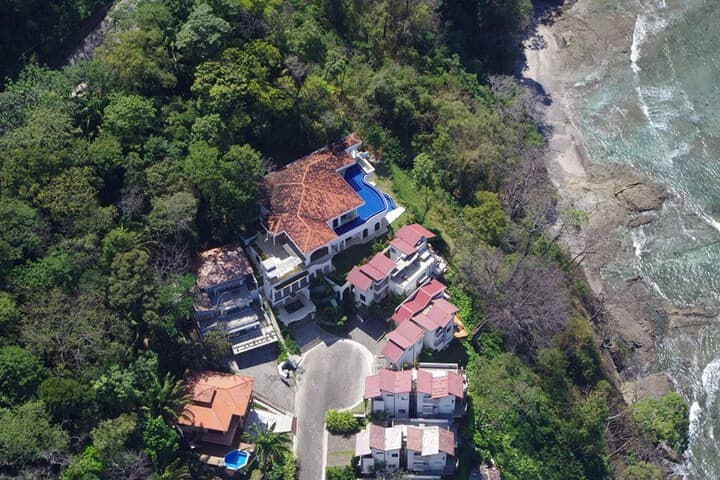Casa Blanca photo 2