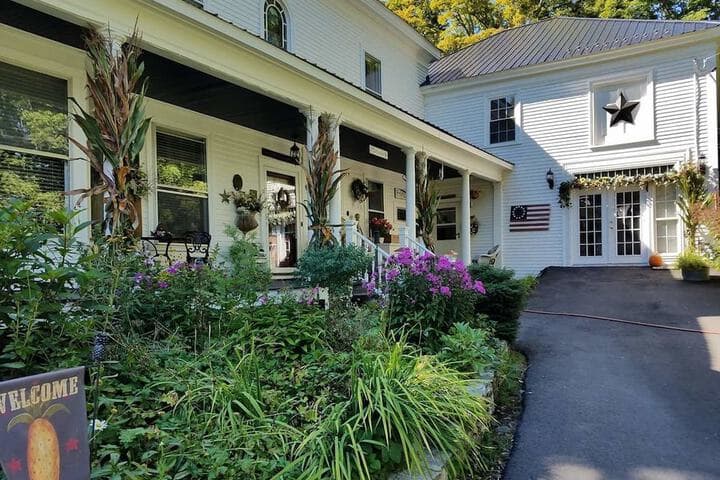 The Perkins House photo 5