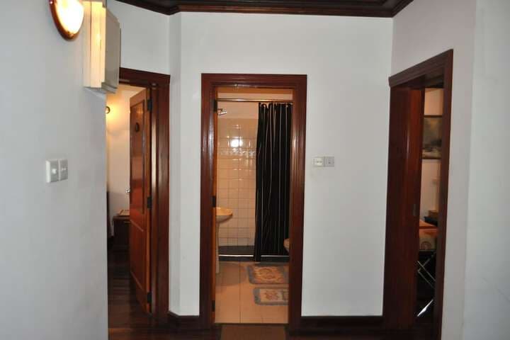 Cocoon Hills photo 5