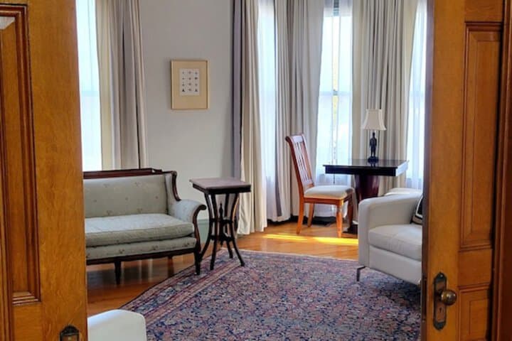 The Elizabeth Inn&Restaurant photo 4