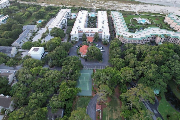 Hodnett Coopers Beach Club photo 3