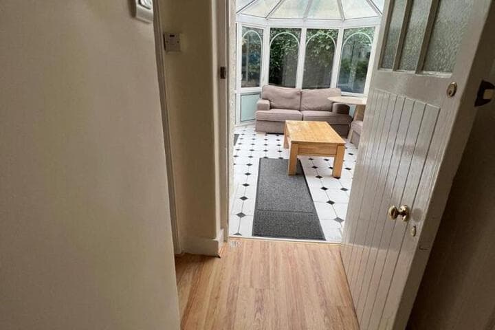 Ashley House photo 2