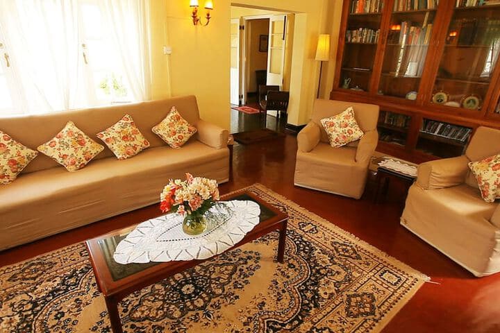 Senani Colonial Holiday Bungalow photo 5