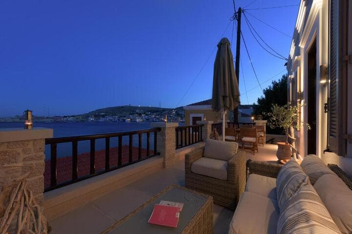 Admirals House photo 1