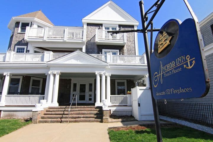 Anchor Inn Beach House photo 2