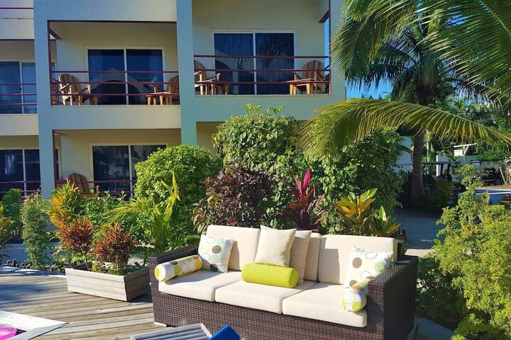 Tres Cocos Resort photo 2