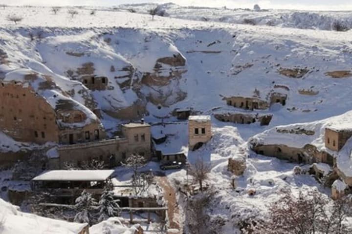 The Village Cave Hotel photo 3