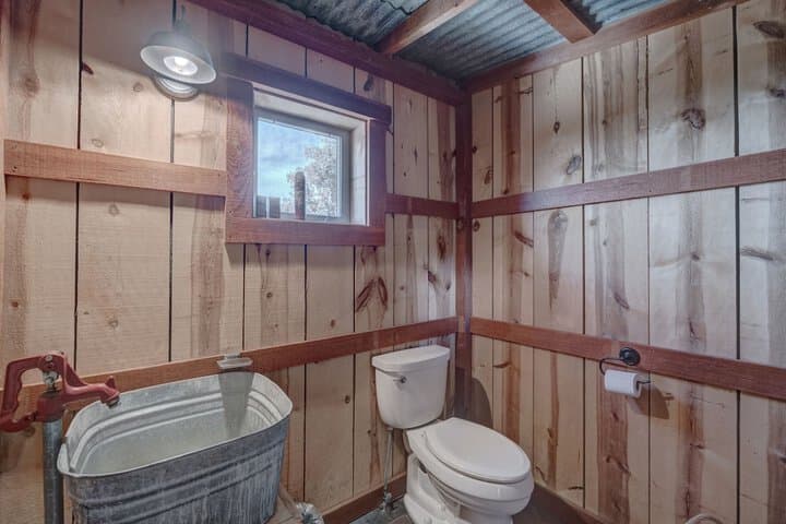 Blackmoon Chalet at Terry Peak photo 4
