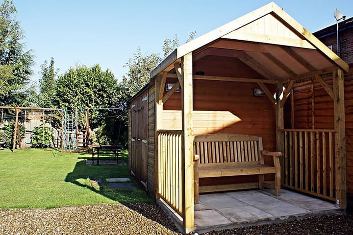 The Apple House photo 2