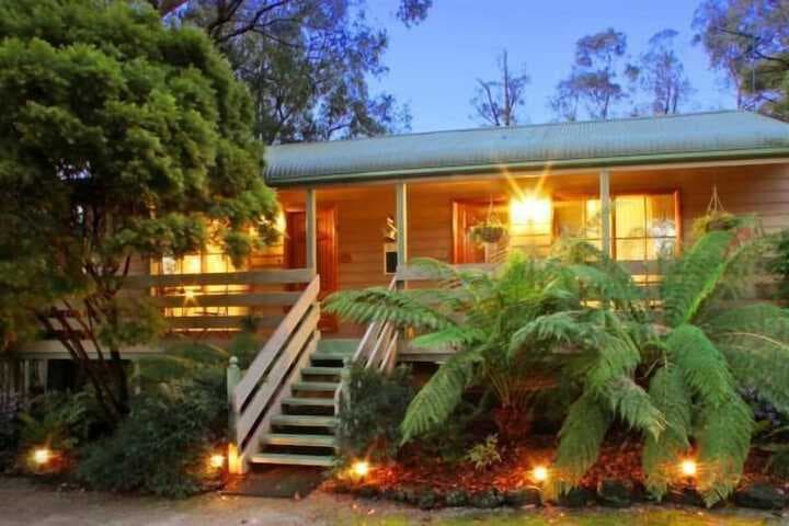 Dandenongs destination view