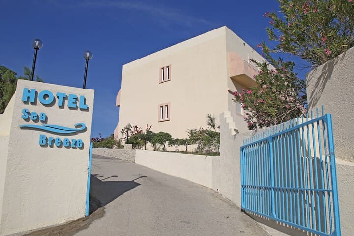 Hotel Sea Breeze photo 3