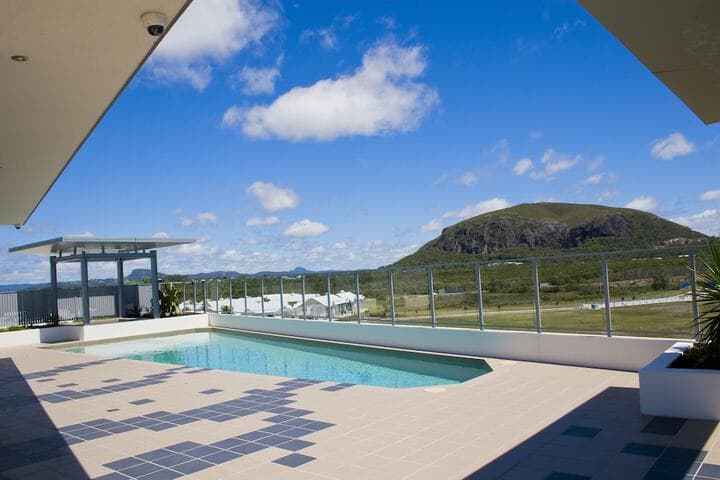 White Shells Luxury Apartments photo 5