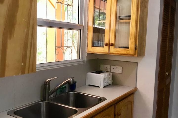 Bougainvillea Apartments photo 4