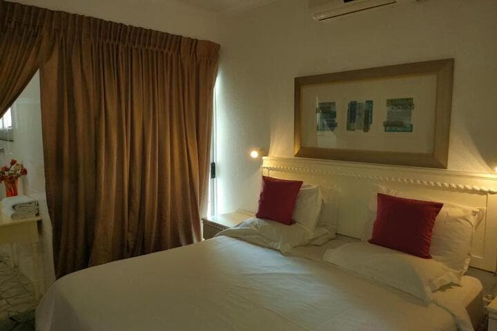 Moses Kotane destination view