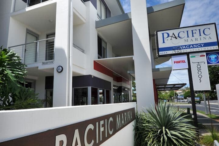 Pacific Marina Apartments photo 2