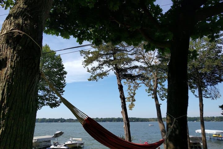 Lake Ripley Lodge w Lake Front Rooms Grand Porch Kayaks & Paddleboard photo 4