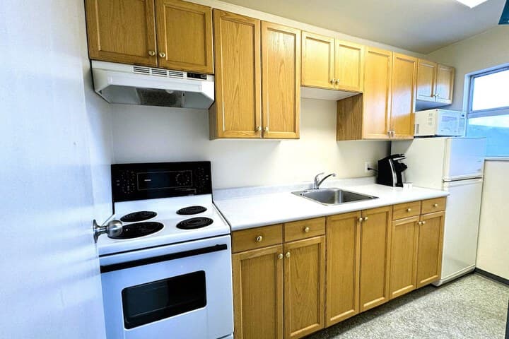 Divya Sutra Plaza&Conference Centre Vernon BC photo 4