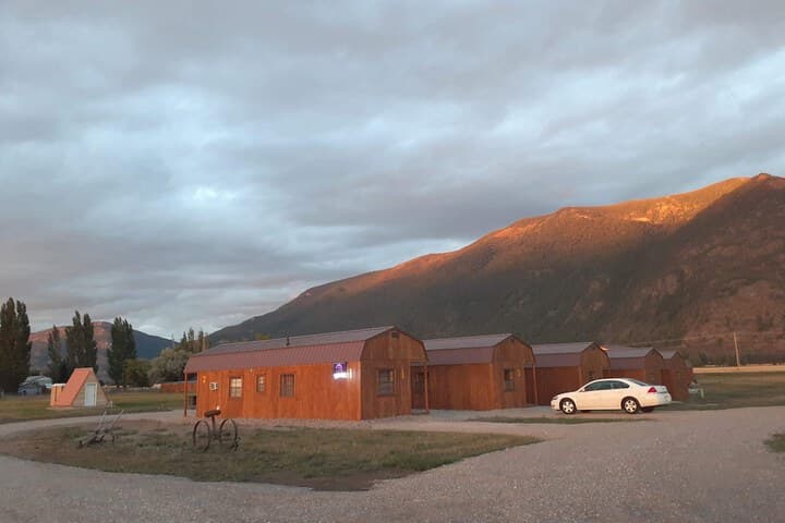 Glacier Acres Guest Ranch photo 5