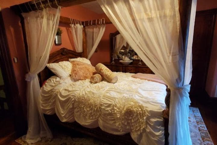 Trails End Bed&Breakfast photo 4