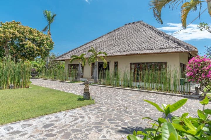 Villa Lotus photo 3