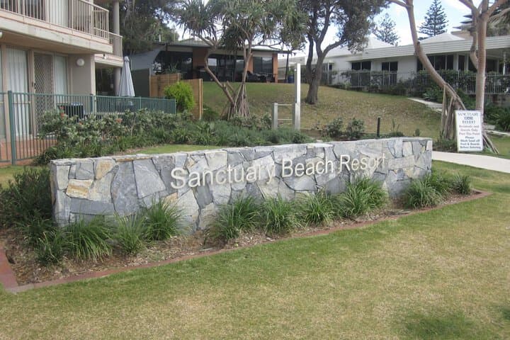 Sanctuary Beach Resort photo 2