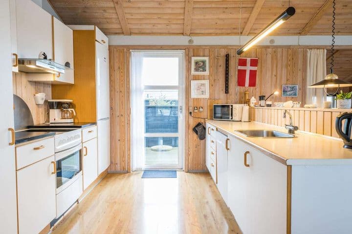 8 Person Holiday Home in Ringkobing photo 4