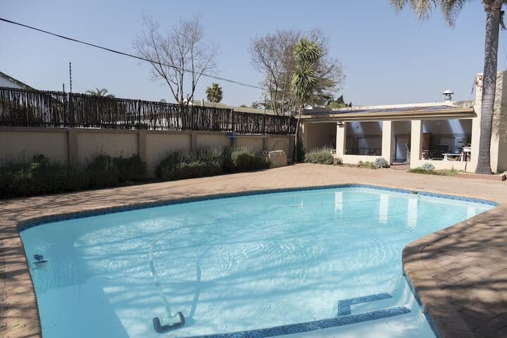 President Lodge photo 2