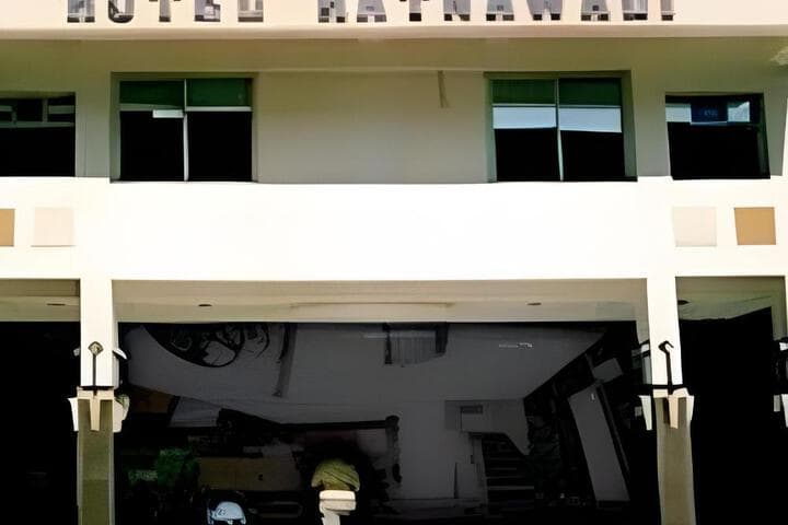 Hotel Ratnawali photo 4