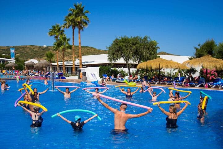 Fergus Club Carema Splash photo 5