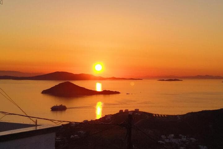 Manos House in Chora photo 5
