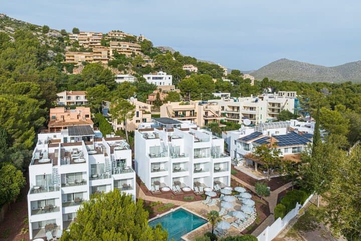 Cabot Las Velas Apartments photo 4