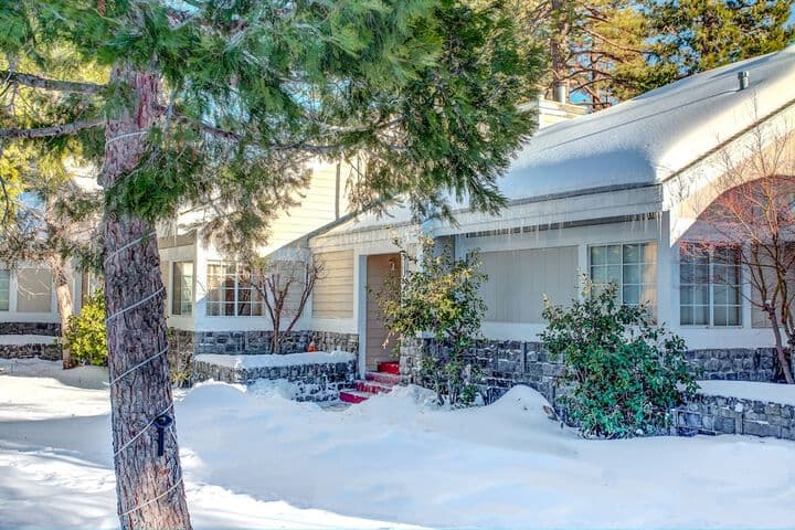 Lake Arrowhead Villas photo 5