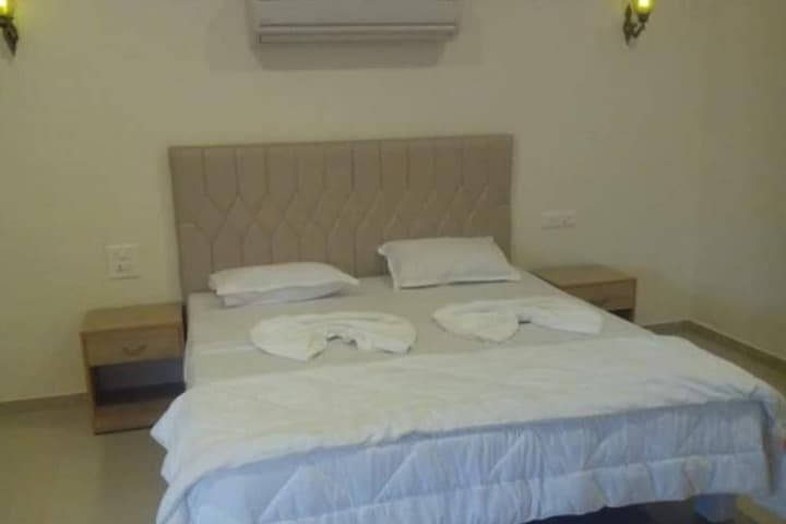Morjim Holiday Beach Resort photo 5