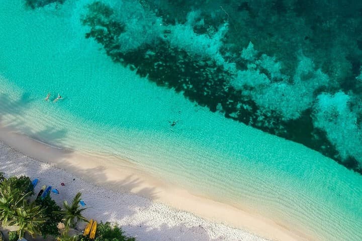Barefoot Kuata Island Resort Fiji photo 2
